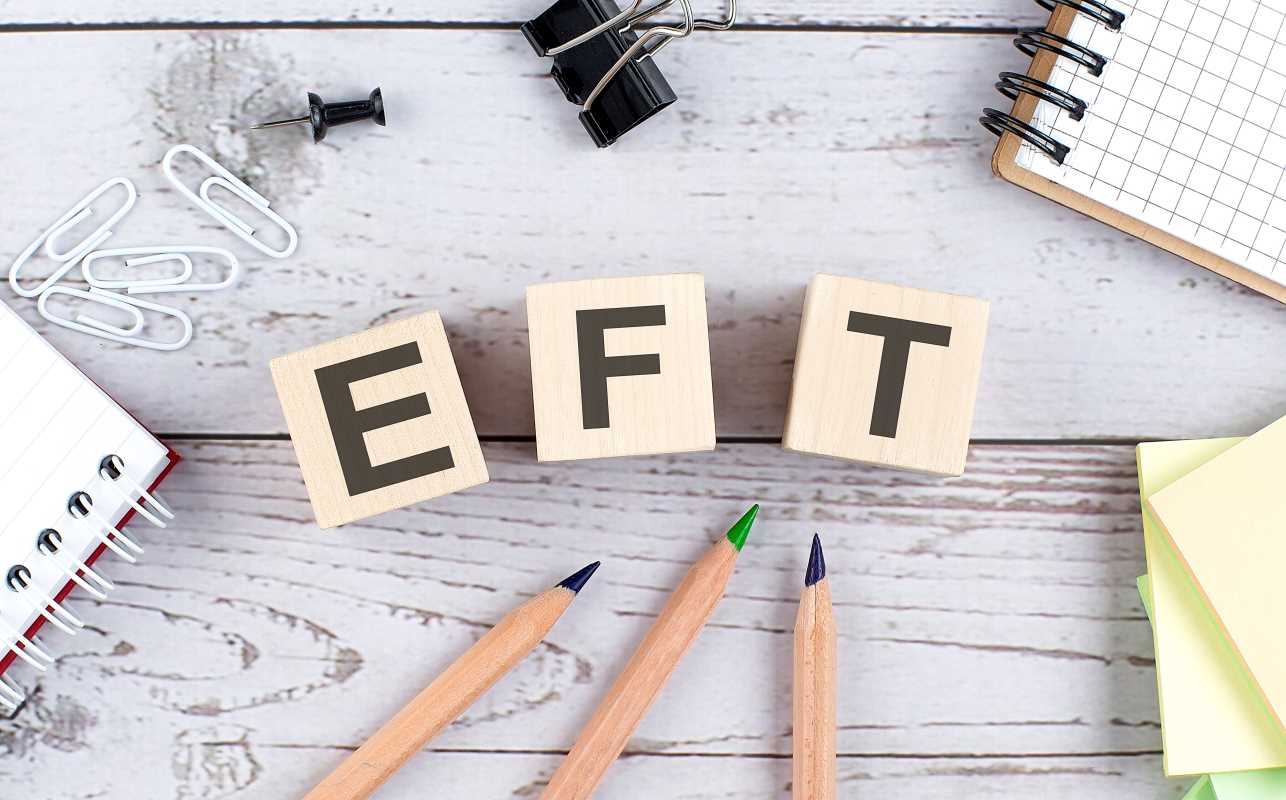 Why Many Investors Prefer ETFs Over Mutual Funds